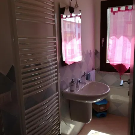 Le Rondini Panzió 3*
